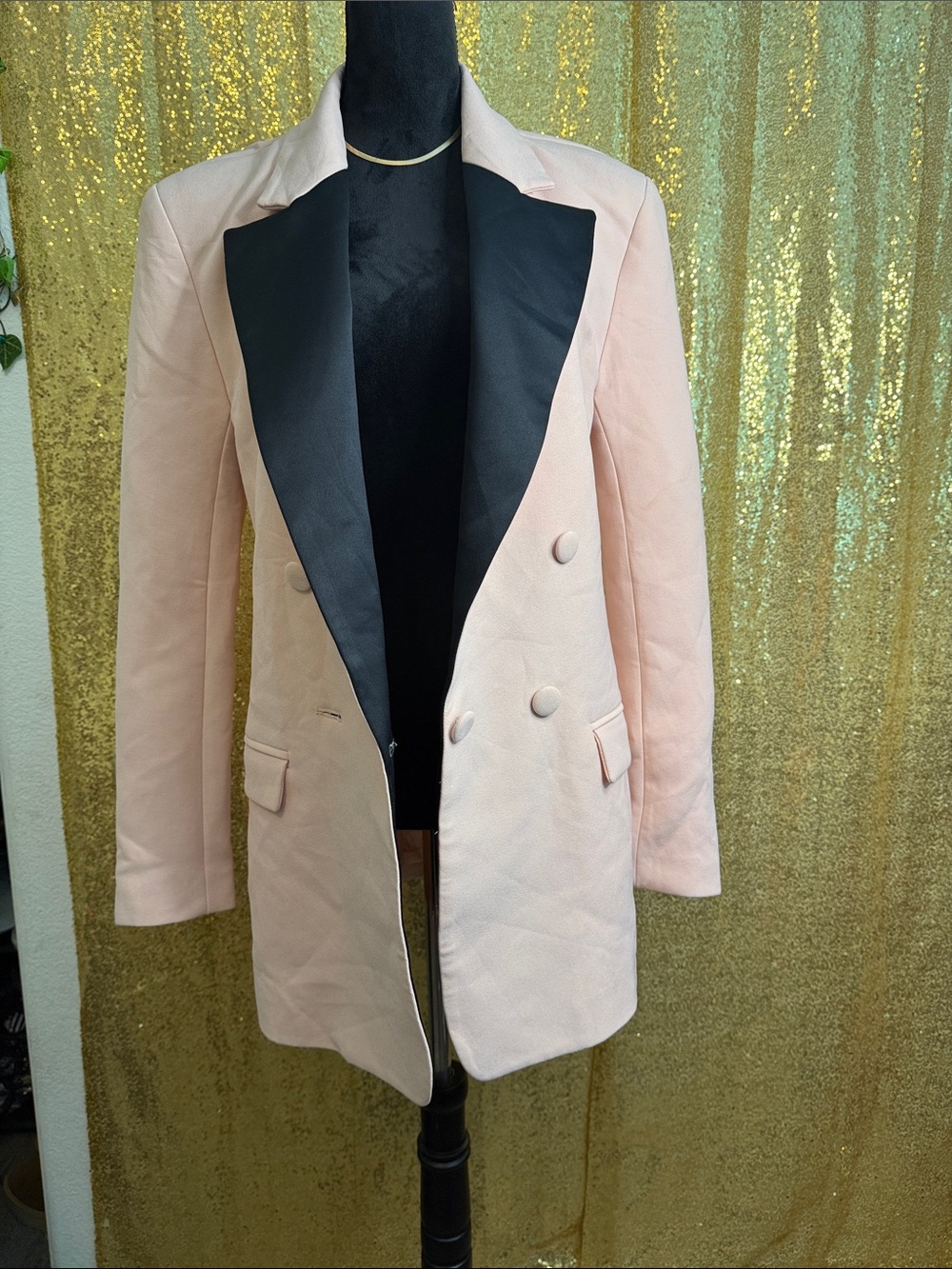 House of CB Janis Pink Blazer Dress with Black Lapel - Picture 7 of 15